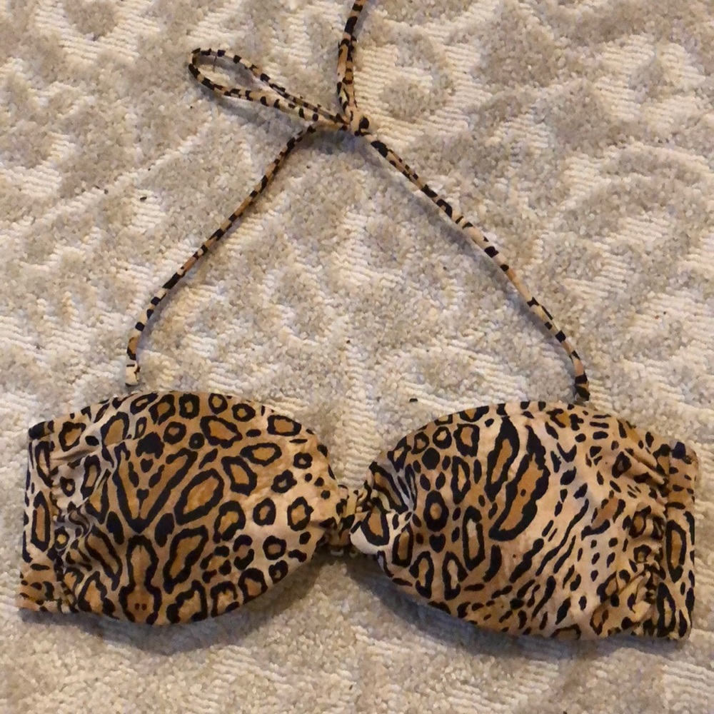 Bandeau bikini top